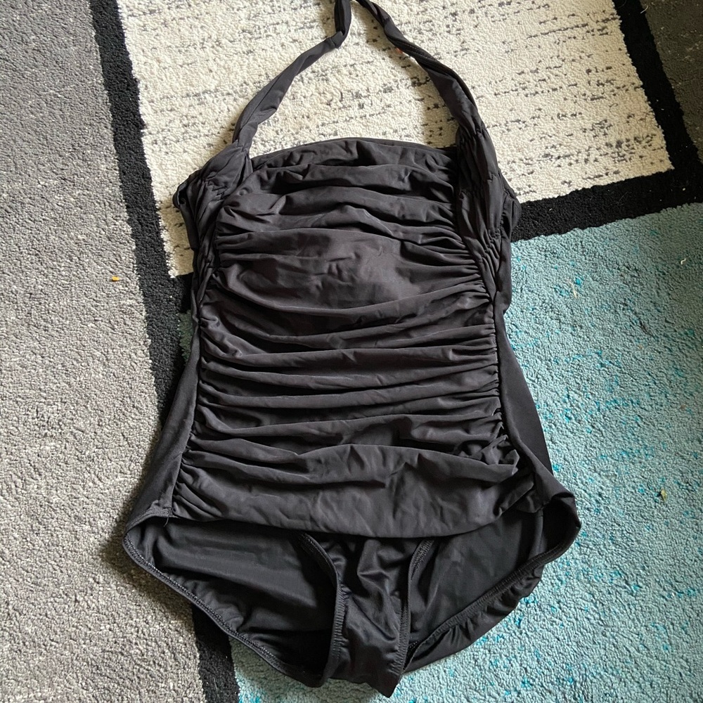 Miracle Suit one piece bathing suit